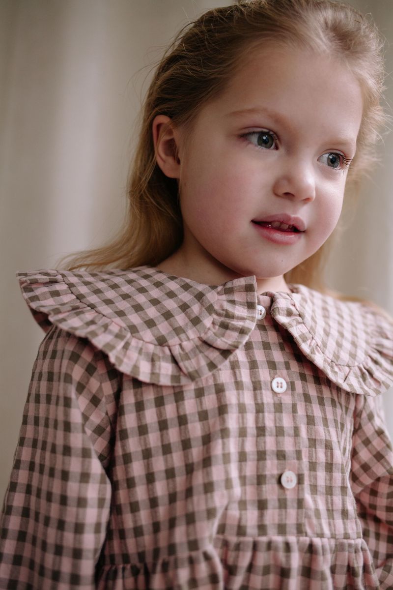 SNUGGLEPUFF HEART DRESS ROSE