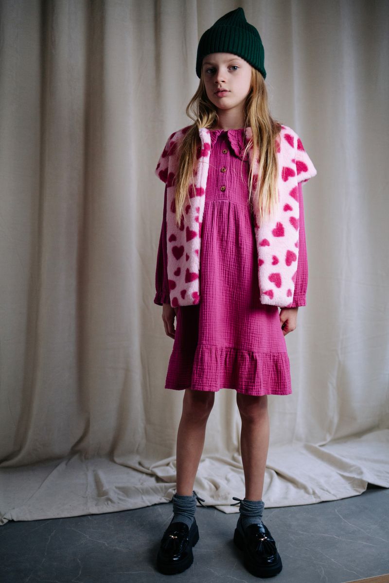 HEART CRUSH TEDDY VEST SOFT PINK