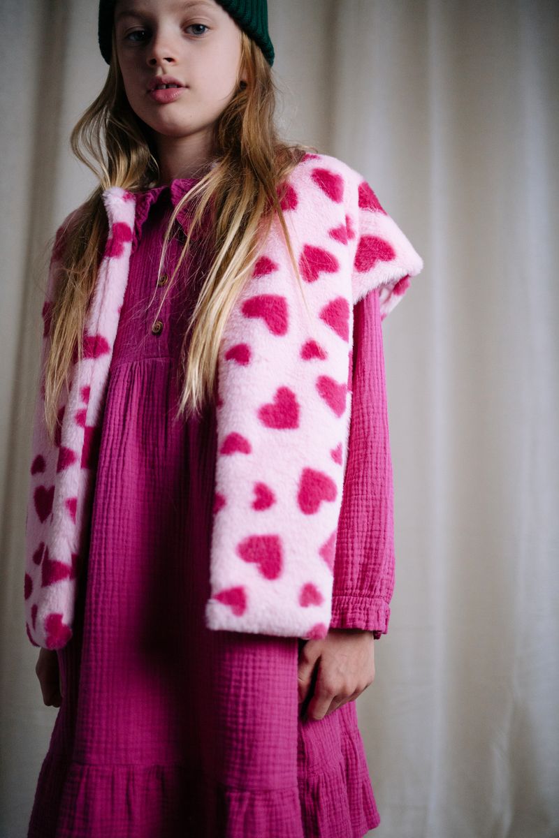 HEART CRUSH TEDDY VEST SOFT PINK