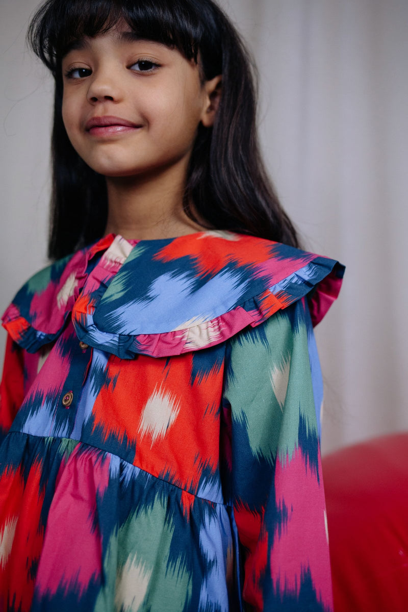 DAZZLING FLOWER DRESS WHISPER BLOOM